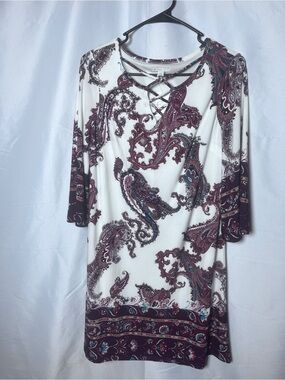 Women's Paisley Lace-Up Neck Tunic Top - White and Burgundy